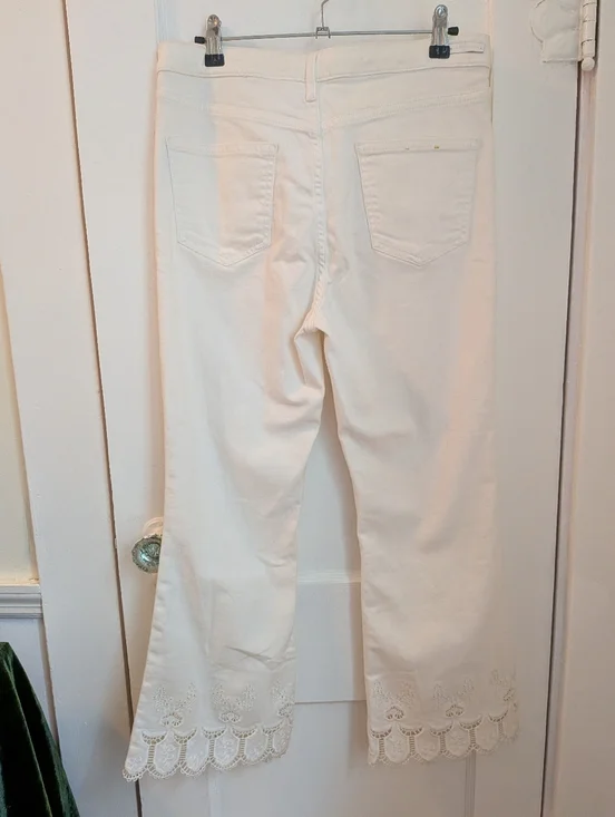 NWT Anthropologie Pilcro High-Rise Cropped Flare White Jeans - Size 29 - Picture 8 of 10